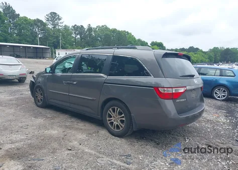 2011 Honda Odyssey Ex-L z USA, uszkodzony, nr VIN 5FNRL5H63BB072156